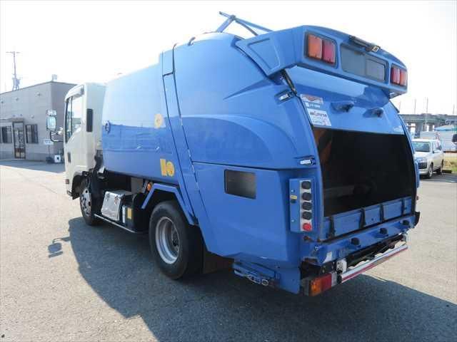 ISUZU ELF 2017