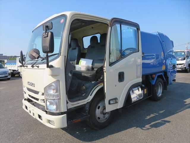 ISUZU ELF 2017