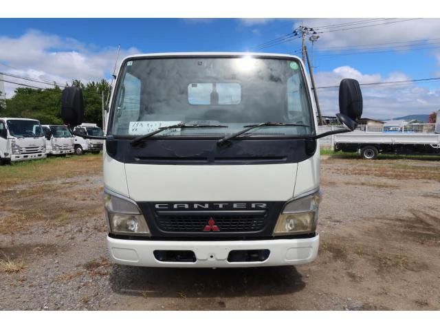 MITSUBISHI CANTER 2003