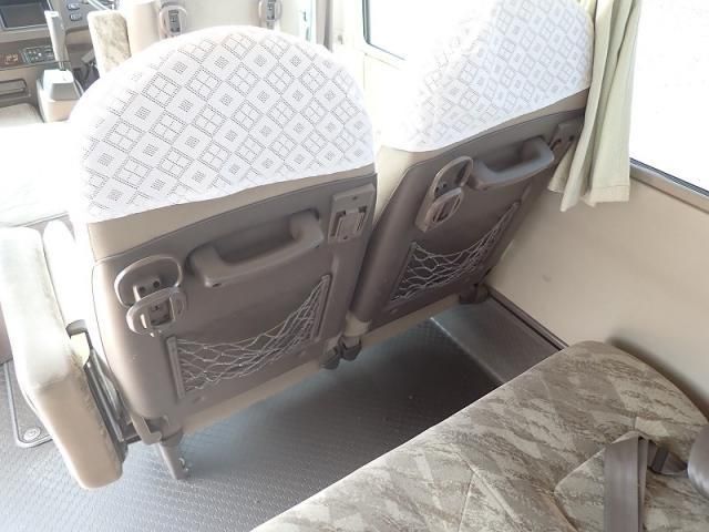 MITSUBISHI ROSA 2001