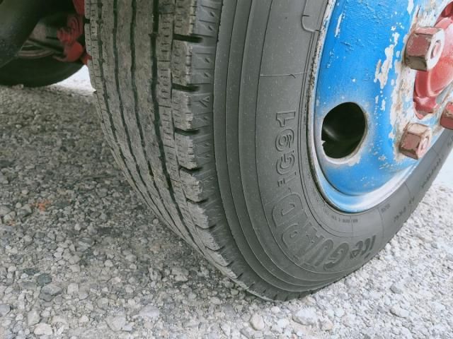 MITSUBISHI CANTER 2003