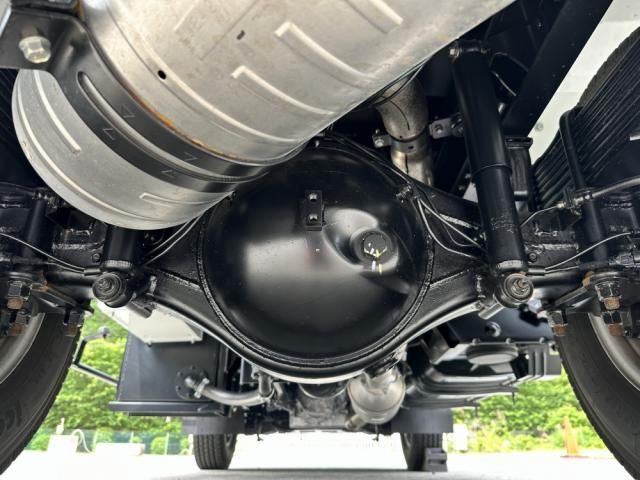 MITSUBISHI CANTER 2025