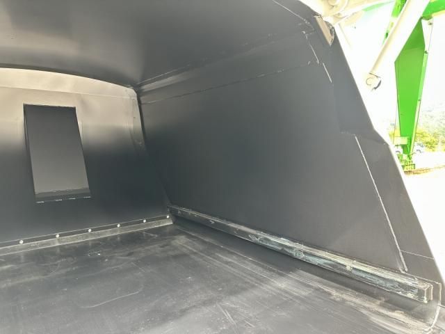 MITSUBISHI CANTER 2025