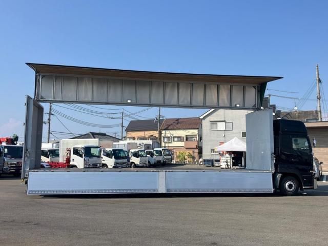 NISSAN DIESEL Quon 2021