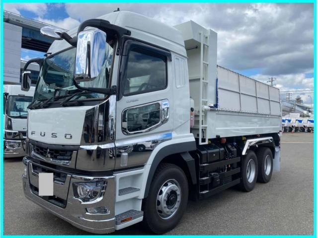 MITSUBISHI FUSOU SUPER GREAT 2024