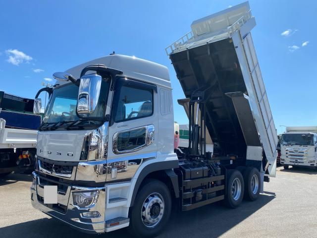 MITSUBISHI FUSOU SUPER GREAT 2024