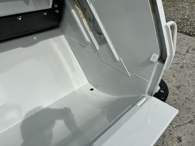 MITSUBISHI CANTER 2025