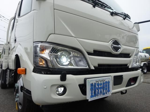 HINO DUTRO 2024
