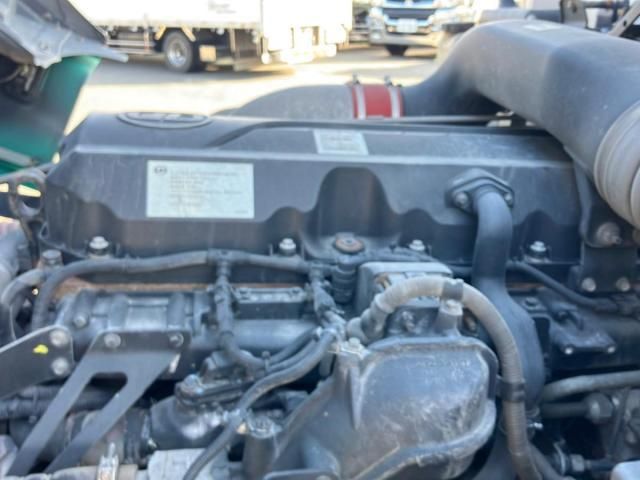 NISSAN DIESEL Quon 2016