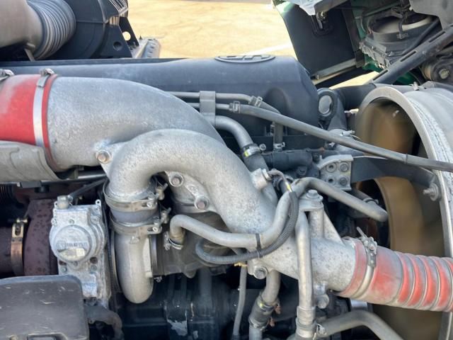 NISSAN DIESEL Quon 2016