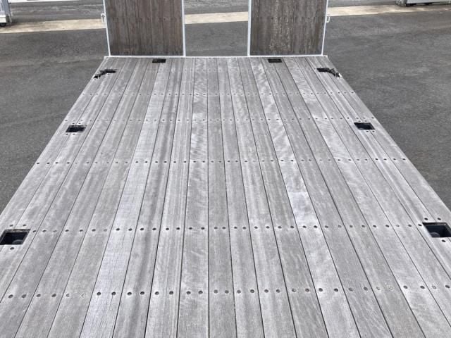 MITSUBISHI FUSOU SUPER GREAT 2024