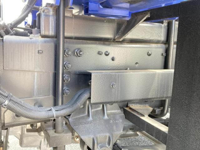 MITSUBISHI FUSOU SUPER GREAT 2024