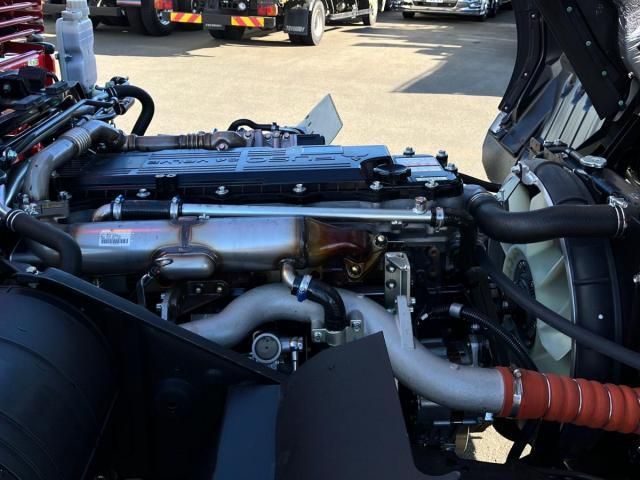 MITSUBISHI FUSOU FIGHTER 2024