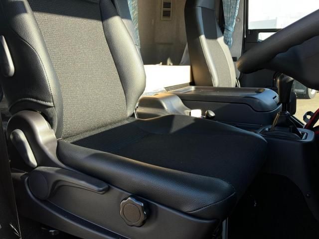 MITSUBISHI FUSOU FIGHTER 2024