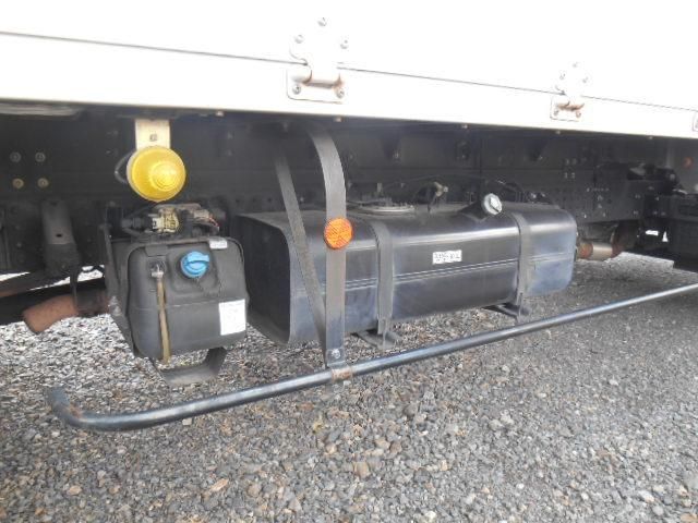 MITSUBISHI CANTER 2017