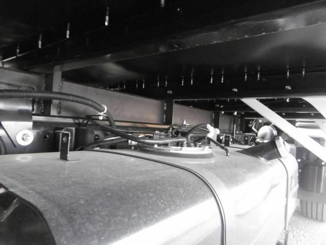 MITSUBISHI CANTER 2024