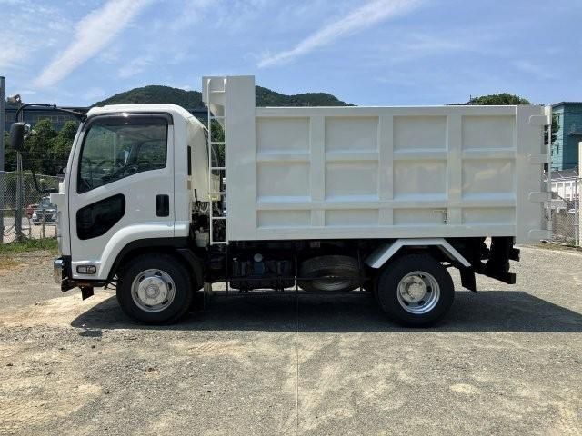 ISUZU FORWARD 2017