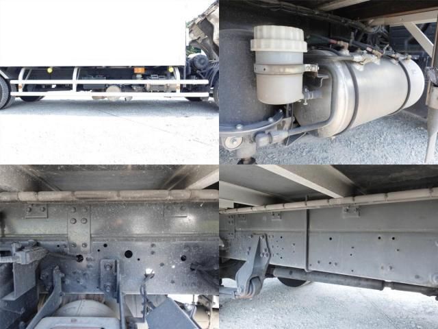 MITSUBISHI FUSOU FIGHTER 2014