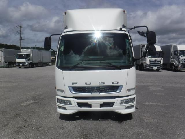 MITSUBISHI FUSOU FIGHTER 2017