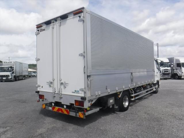 MITSUBISHI FUSOU FIGHTER 2017