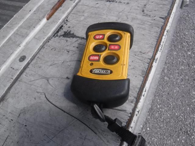 MITSUBISHI FUSOU FIGHTER 2017