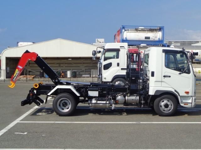 MITSUBISHI FUSOU FIGHTER 2025