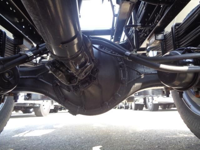 MITSUBISHI FUSOU FIGHTER 2025