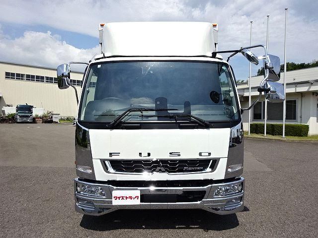 MITSUBISHI FUSOU FIGHTER 2023