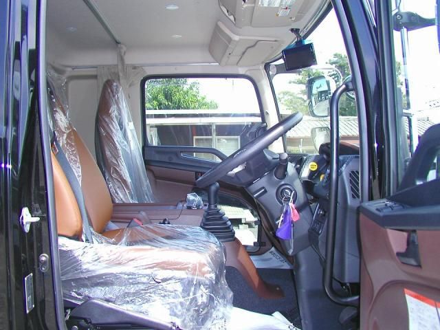 HINO RANGER 2024