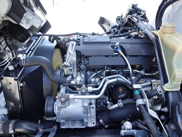 MITSUBISHI CANTER 2020