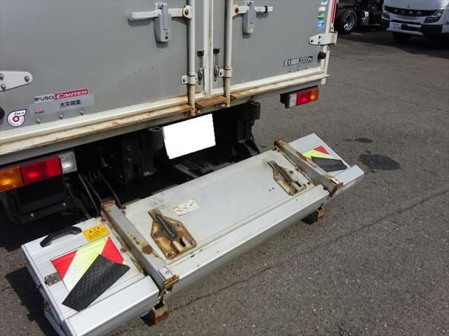 MITSUBISHI CANTER 2020