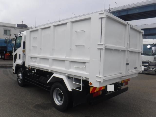 ISUZU FORWARD 2016
