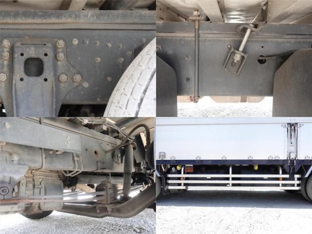 MITSUBISHI FUSOU SUPER GREAT 2012