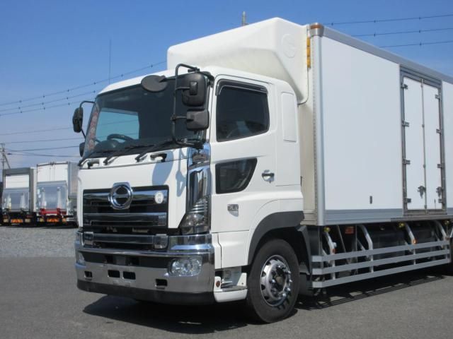 HINO PROFIA 2017