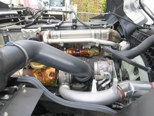 MITSUBISHI FUSOU SUPER GREAT 2024