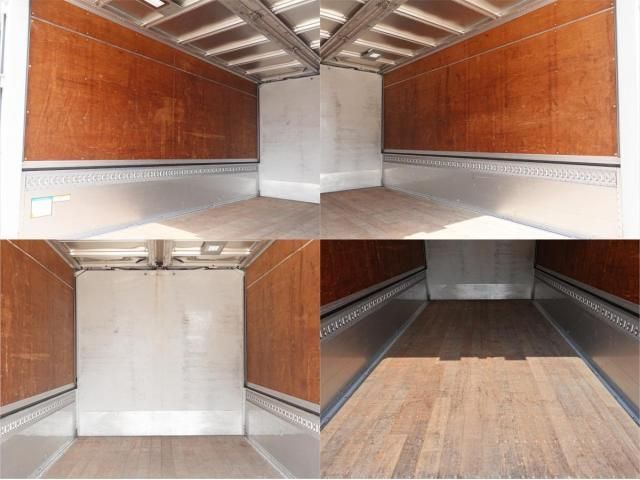 MITSUBISHI CANTER 2013