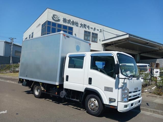 ISUZU ELF 2011