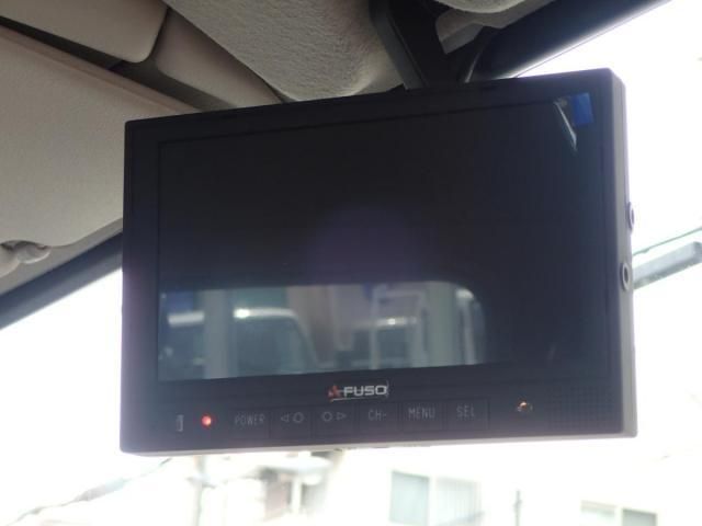 MITSUBISHI CANTER 2025