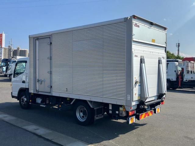 MITSUBISHI CANTER 2018