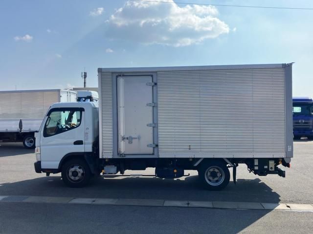 MITSUBISHI CANTER 2018