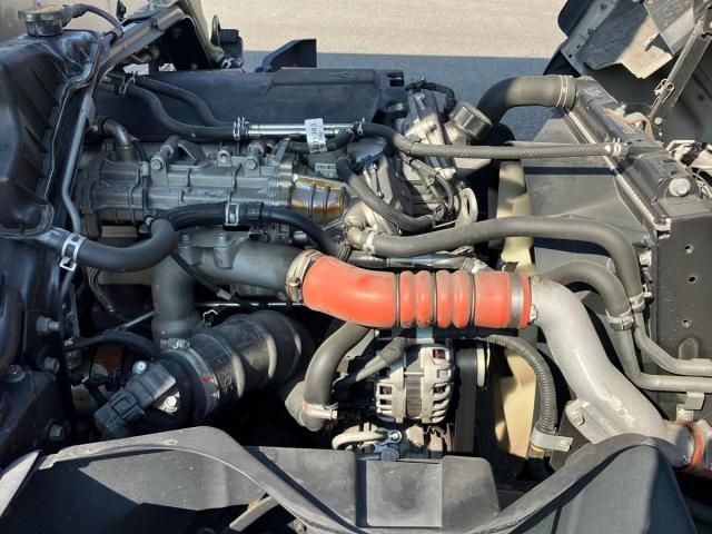 MITSUBISHI CANTER 2018