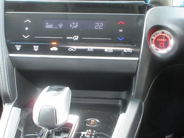 HONDA SHUTTLE HYBRID 2018