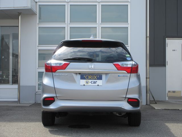 HONDA SHUTTLE HYBRID 2018