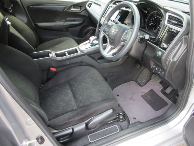 HONDA SHUTTLE HYBRID 2018