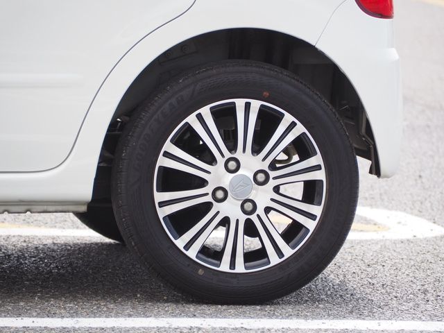 DAIHATSU MIRA Cocoa 2009