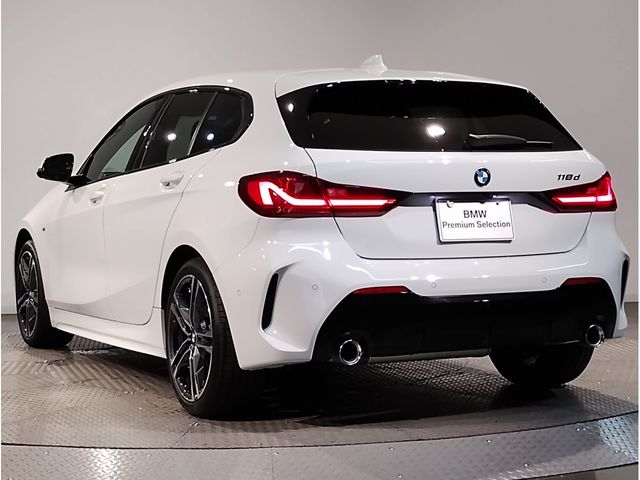 BMW BMW 1series 2024