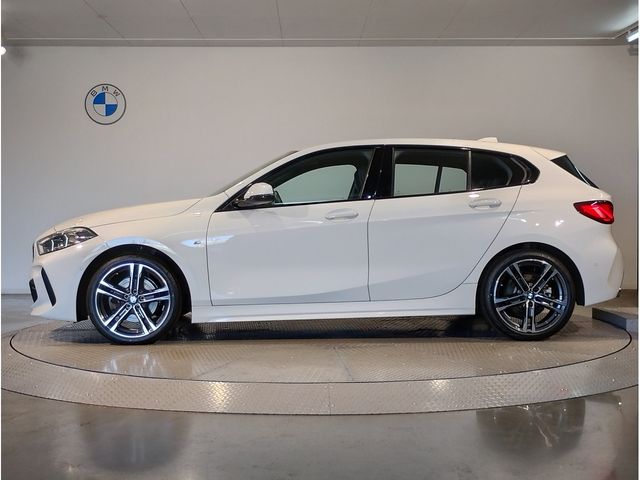 BMW BMW 1series 2024