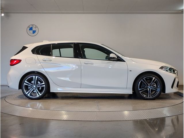 BMW BMW 1series 2024