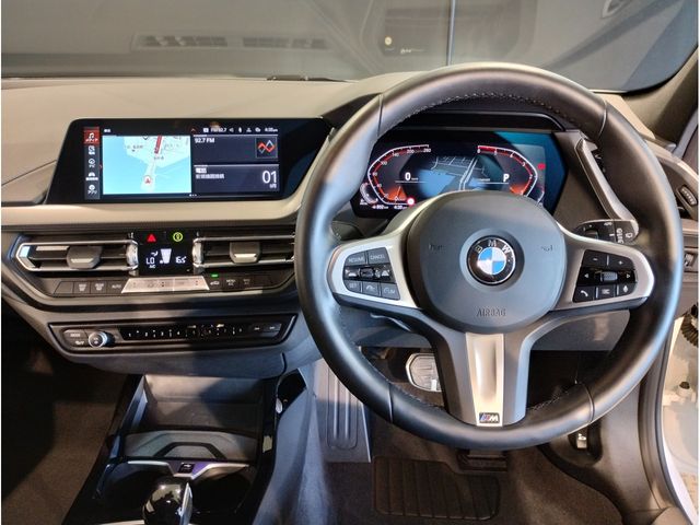 BMW BMW 1series 2024