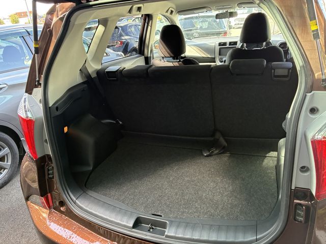 TOYOTA RACTIS 4WD 2011